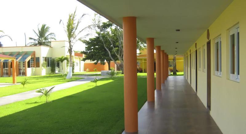 Hotel La Roca Costa Esmeralda Monte Gordo Exterior photo